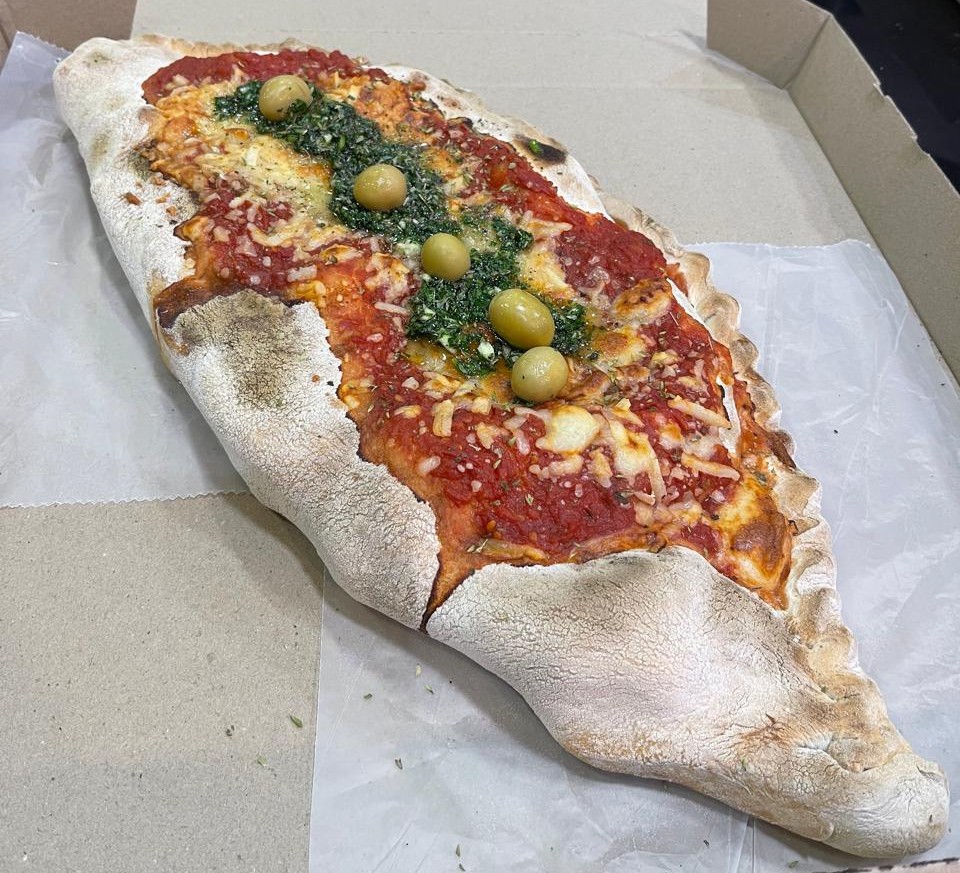 Calzone Napolitano