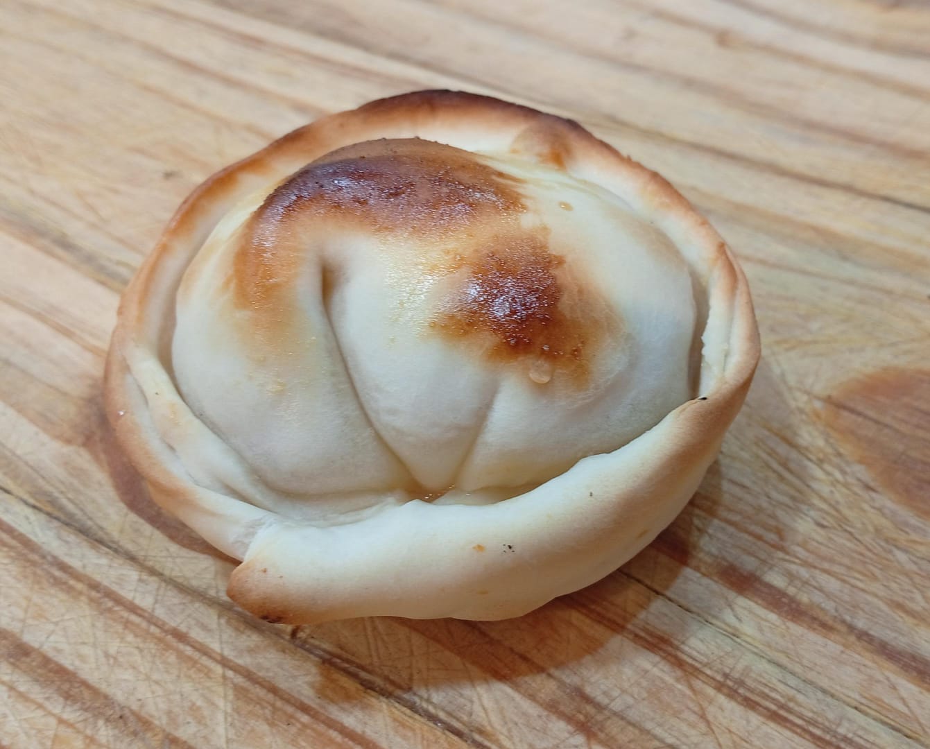 Empanada caprese