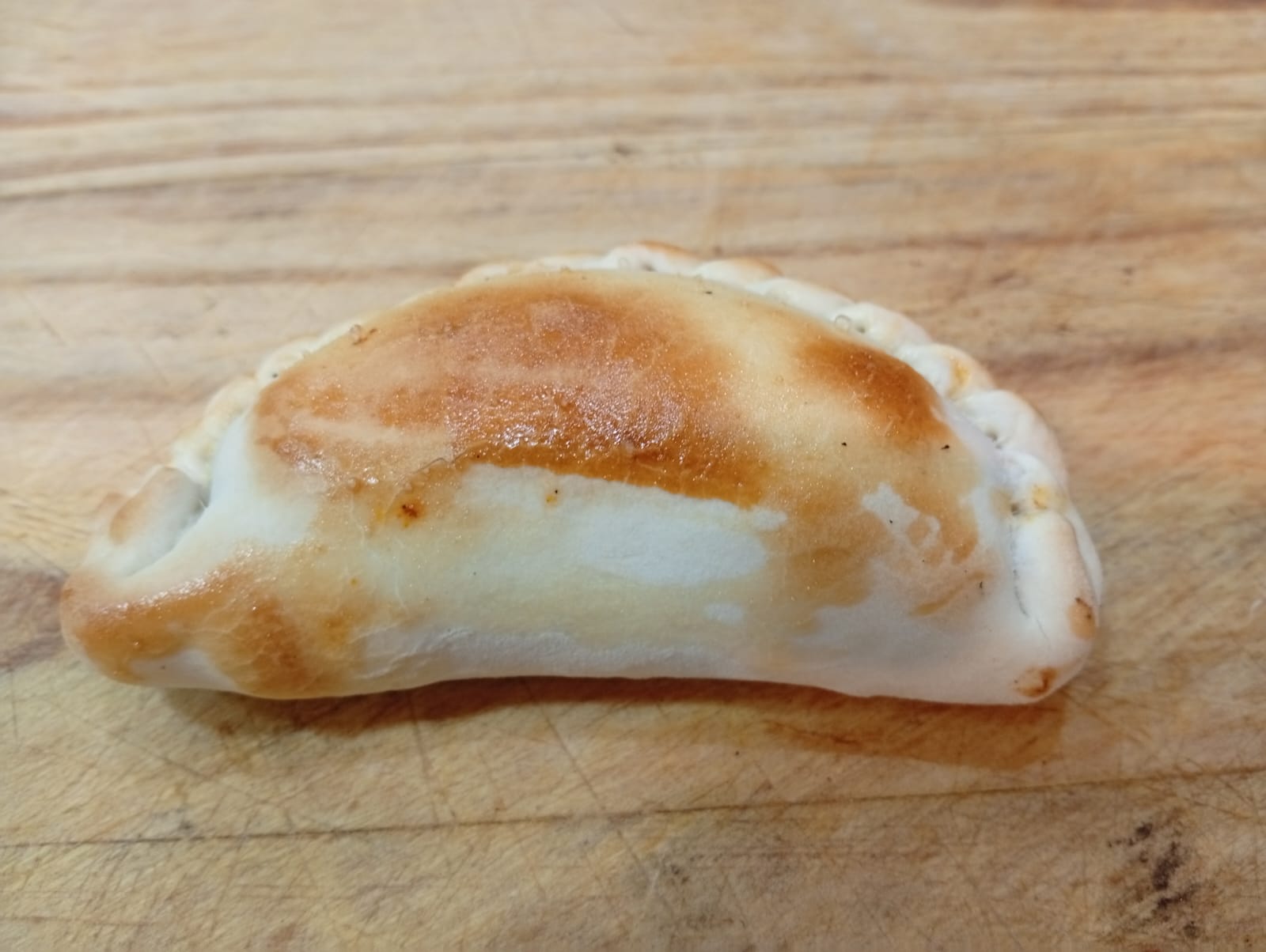 Empanada carne picante
