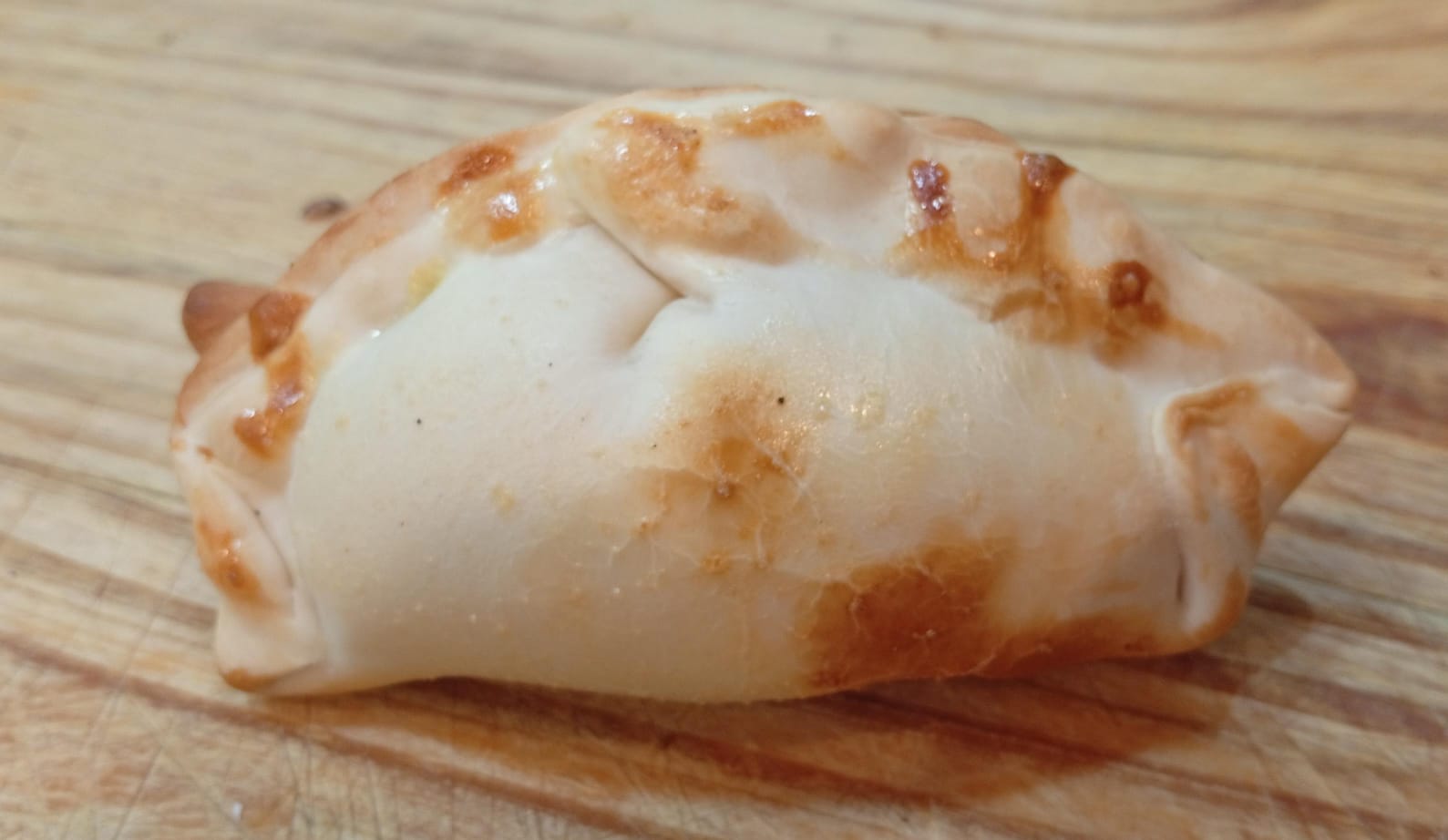 Empanada humita